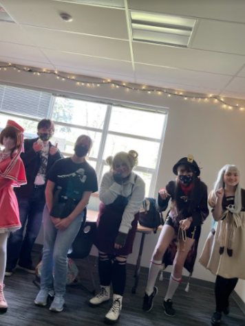 All current members of the Cosplay Club. 