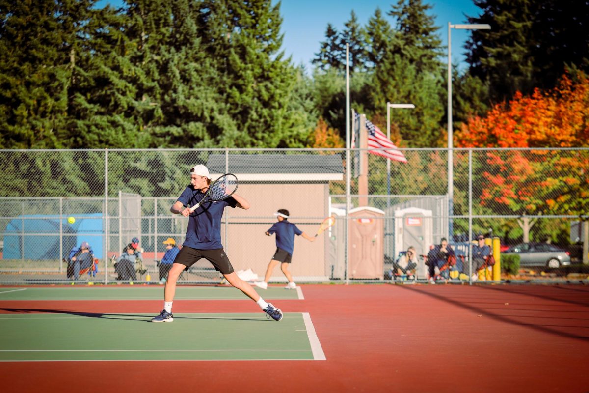 Seniors Truman Flora and Zach Song during their matches