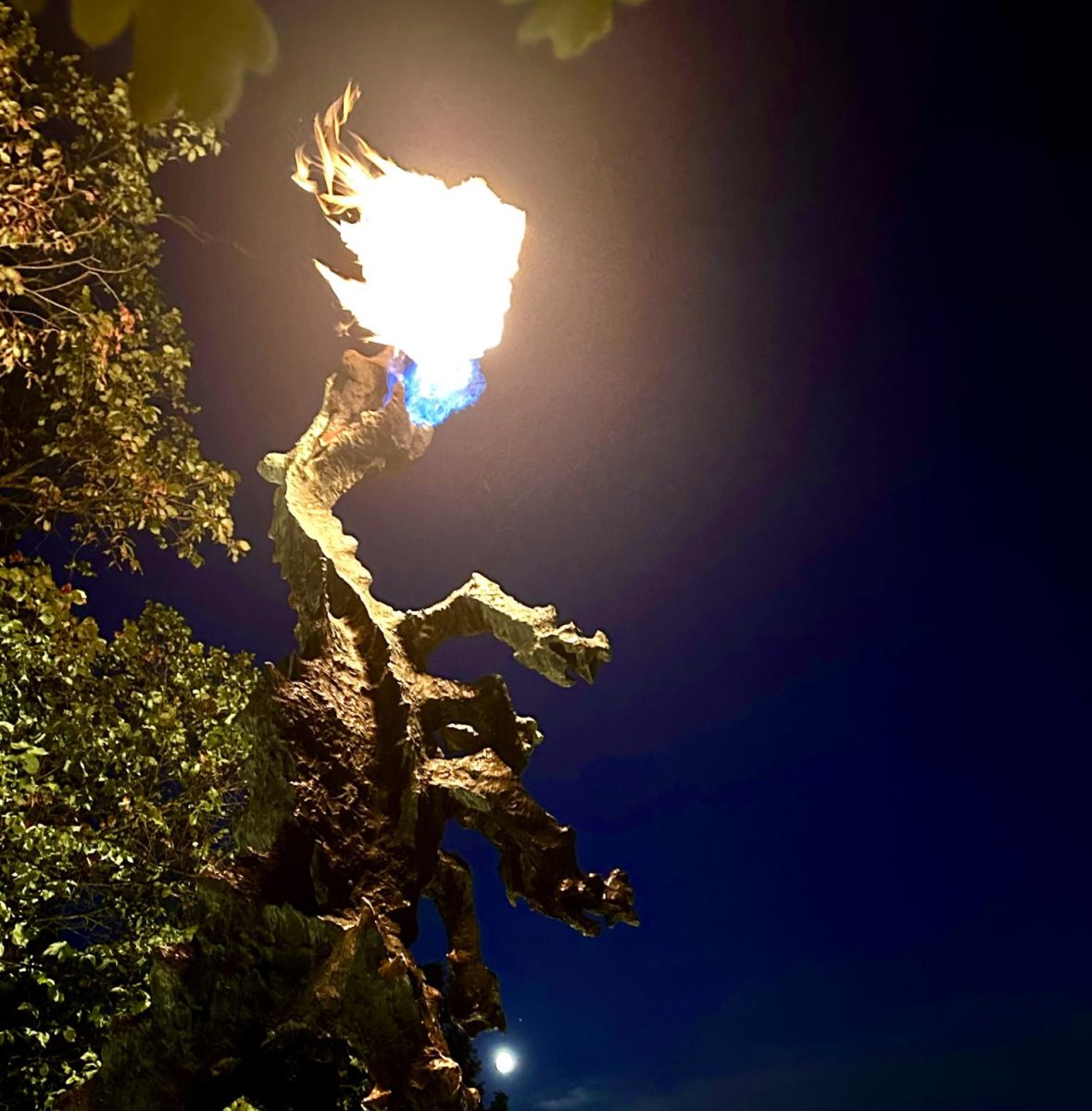 Fire breathing dragon statue in Wawel, PL.
